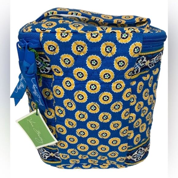 Vera Bradley Handbags - Vera Bradley Cool Keeper in Riviera Blue